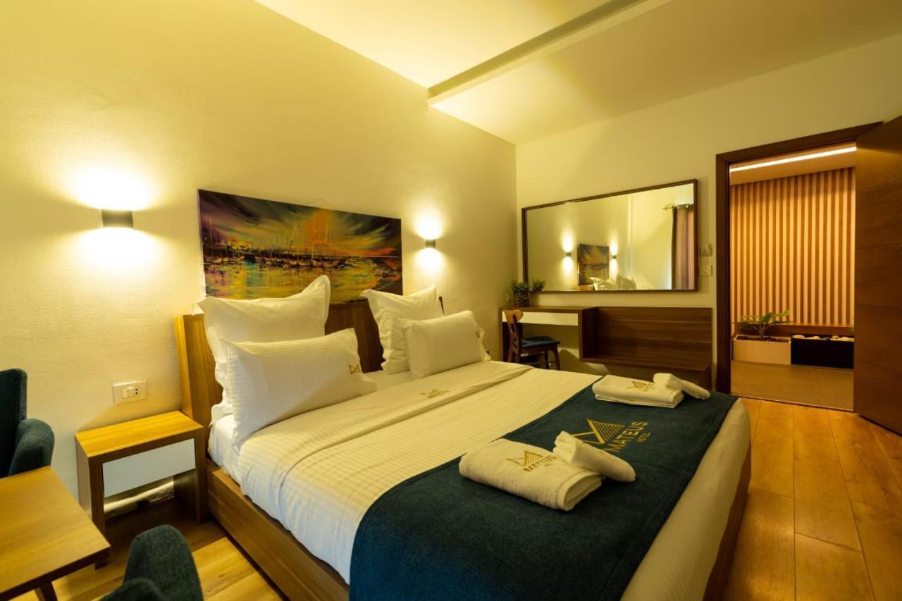 Mateus Hotel & Pool Jounieh Exterior photo